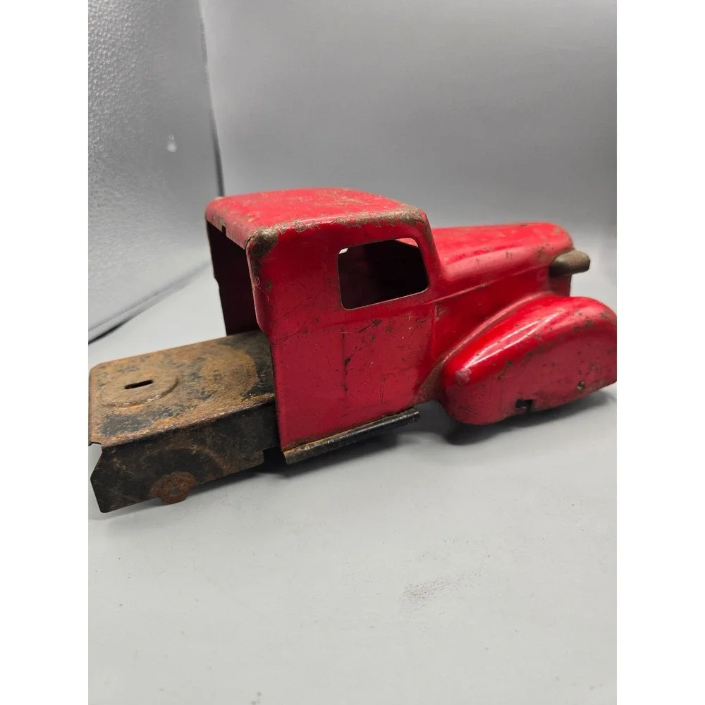 M•Vintage  1930-40's Wyandotte Pressed Steel Hook & Ladder‎ No.10 Fire Truck
